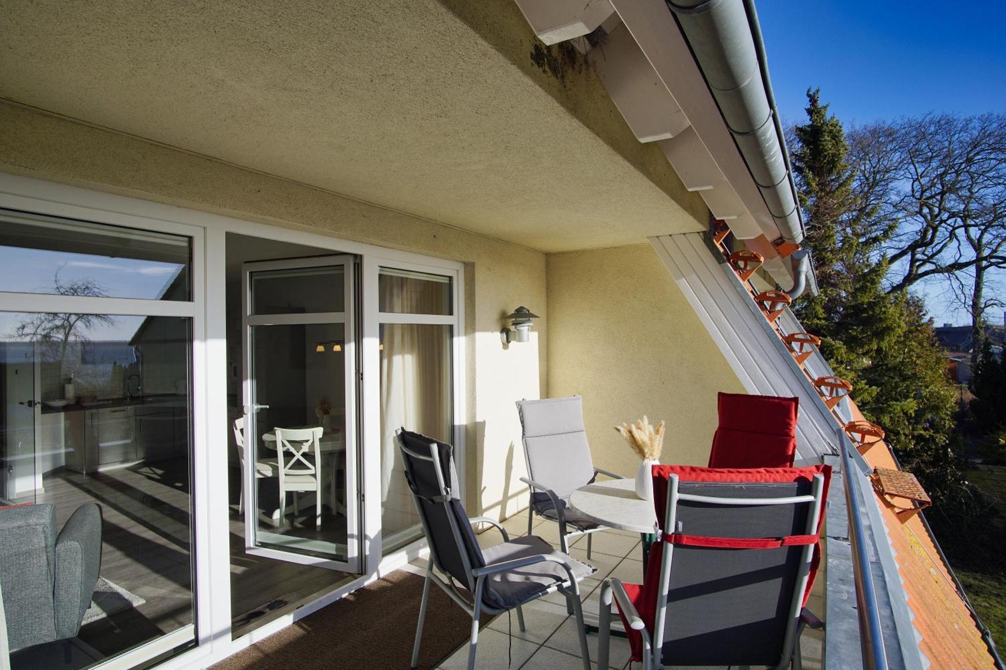 Hafenhaeuser Breege Fewo 05 - Balkon Exterior foto